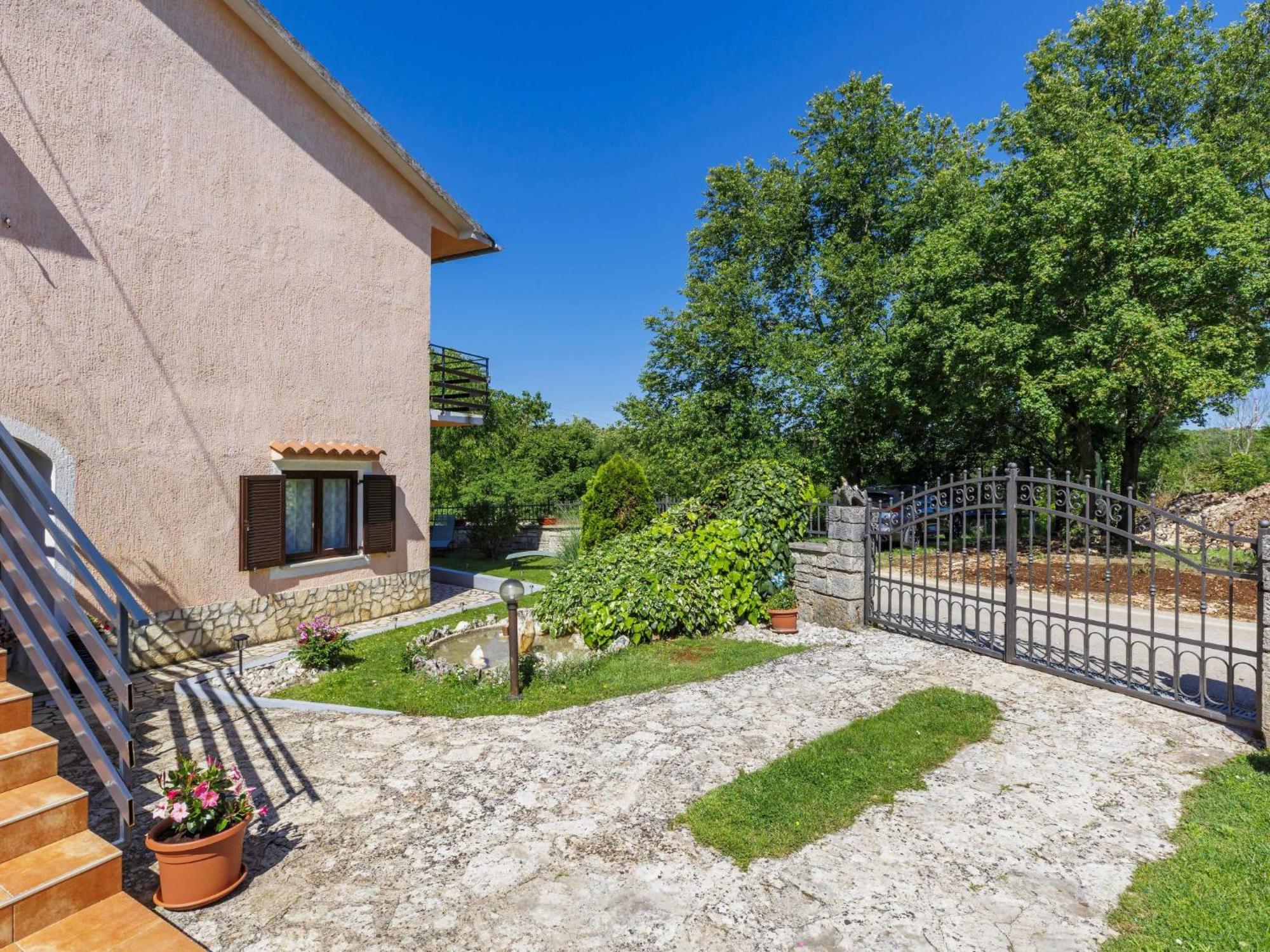 Apartmán Cekic - Roj507 By Interhome *
