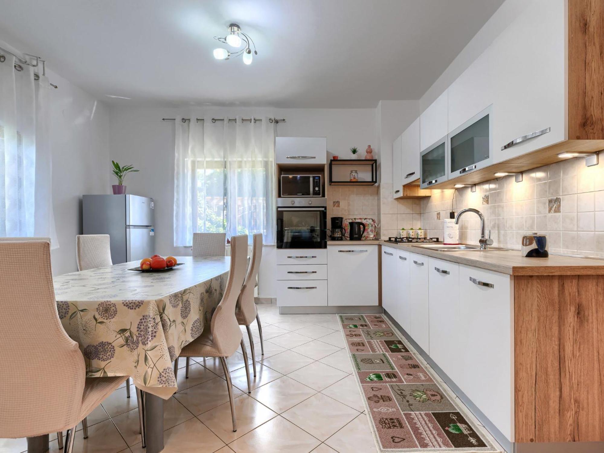 Cekic - Roj507 By Interhome *